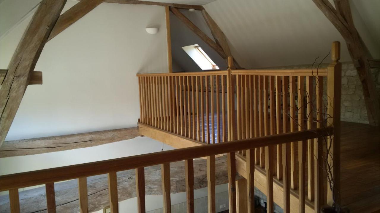 Gite Et Chambres D'Hotes Le Chene Billault Pouant Exteriör bild