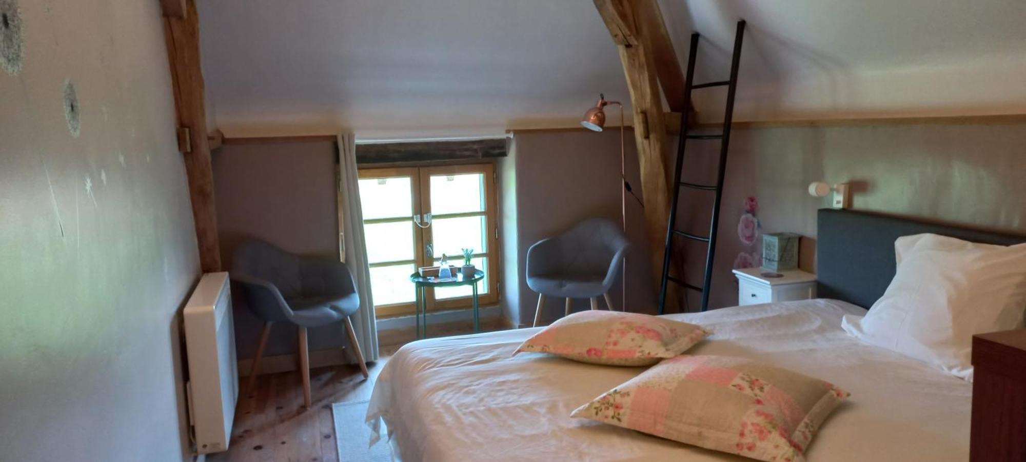 Gite Et Chambres D'Hotes Le Chene Billault Pouant Exteriör bild